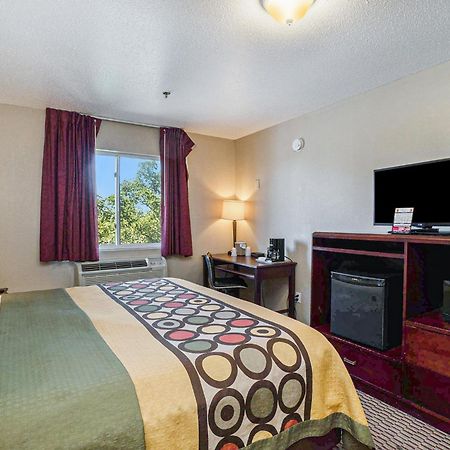 ซูเปอร์ 8 บาย วินด์แฮม เมาท์ เพลเซนท์ เมาท์ Hotel เมานต์เพลเซนต์ ภายนอก รูปภาพ