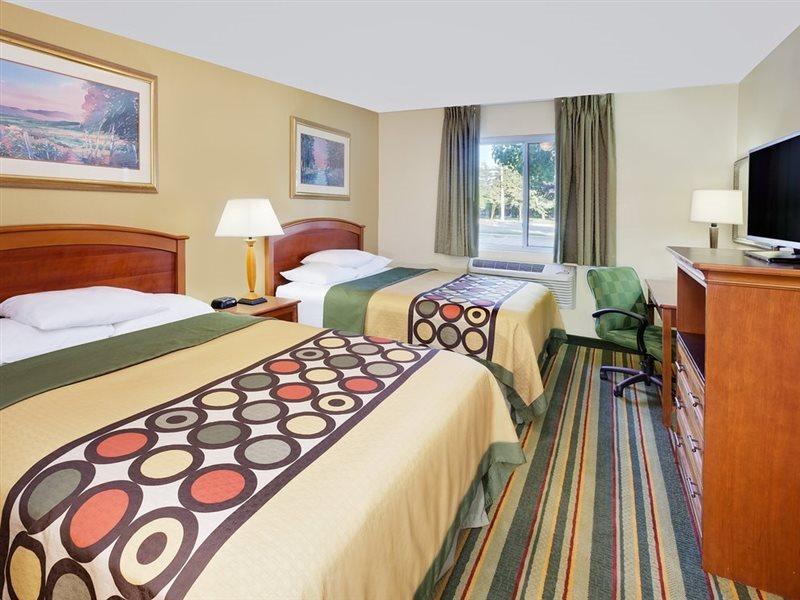 ซูเปอร์ 8 บาย วินด์แฮม เมาท์ เพลเซนท์ เมาท์ Hotel เมานต์เพลเซนต์ ภายนอก รูปภาพ