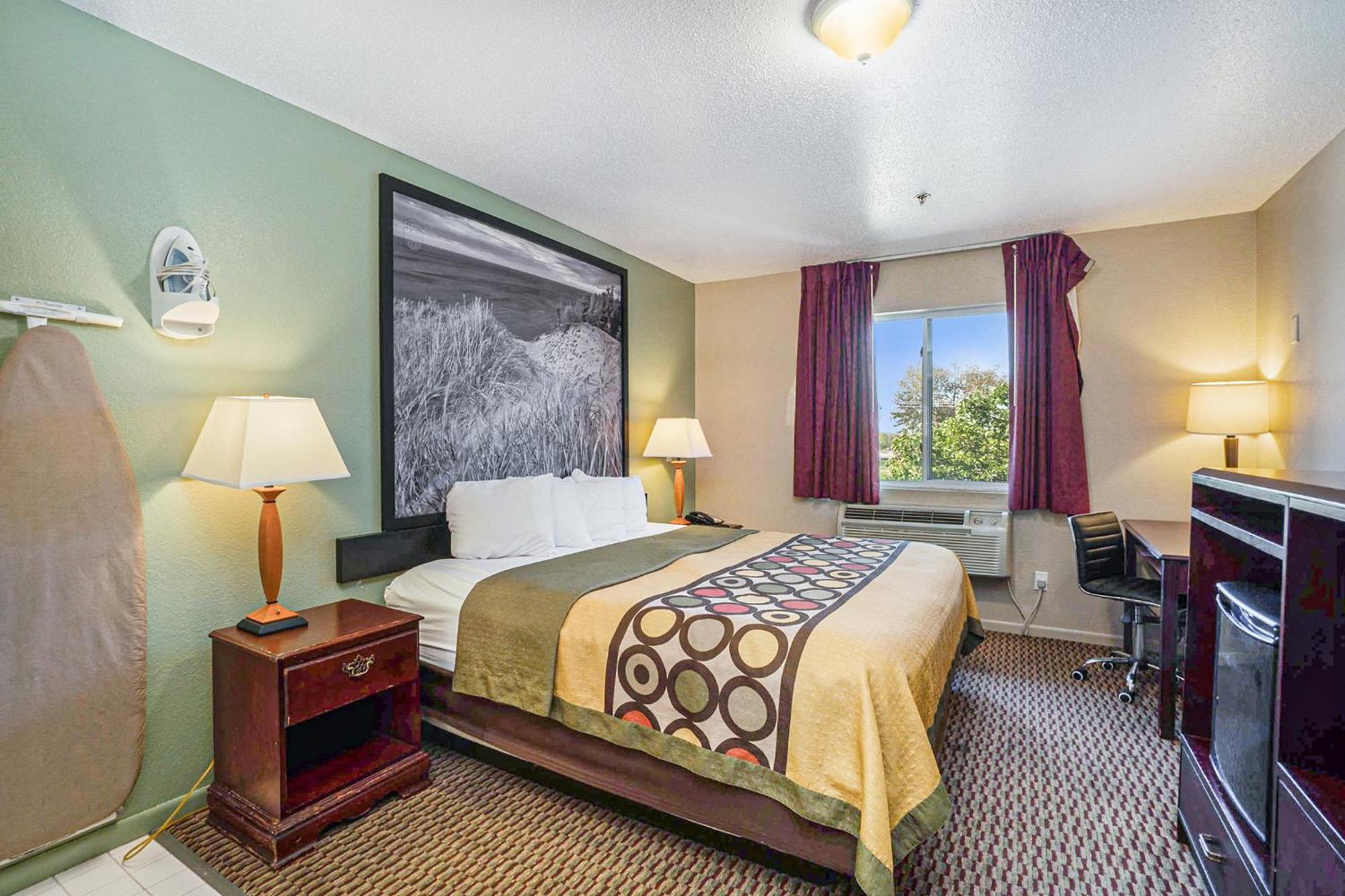 ซูเปอร์ 8 บาย วินด์แฮม เมาท์ เพลเซนท์ เมาท์ Hotel เมานต์เพลเซนต์ ภายนอก รูปภาพ